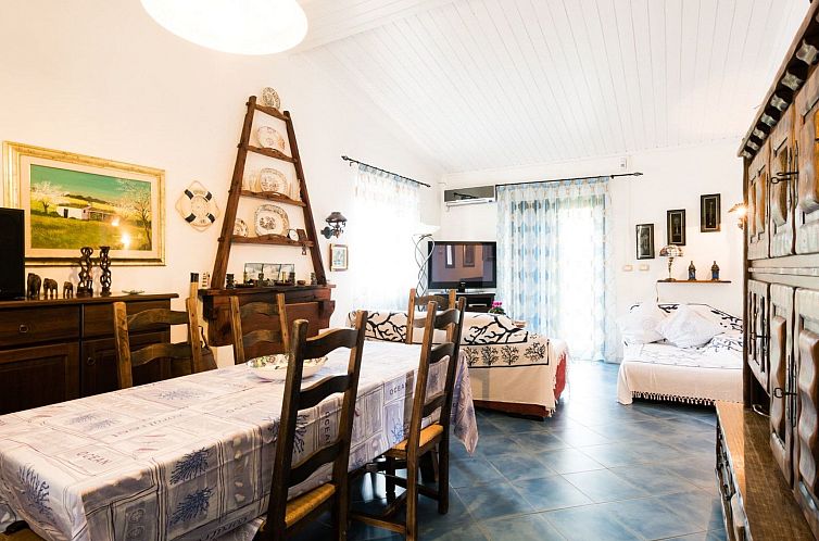 Vakantiehuis Haus in Calasetta mit Grill und Garten