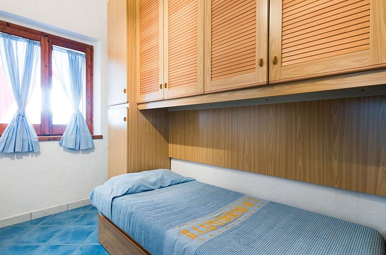 Vakantiehuis Haus in Calasetta mit Grill und Garten