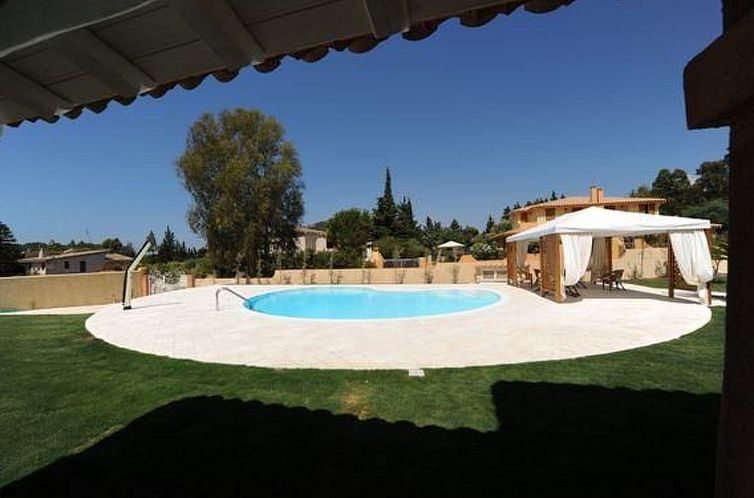 Vakantiehuis 'Villa Sud' mit Balkon