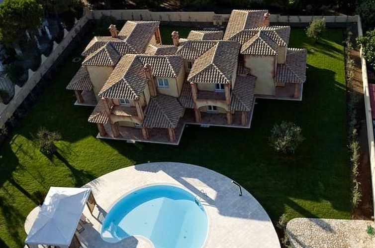 Vakantiehuis 'Villa Sud' mit Balkon