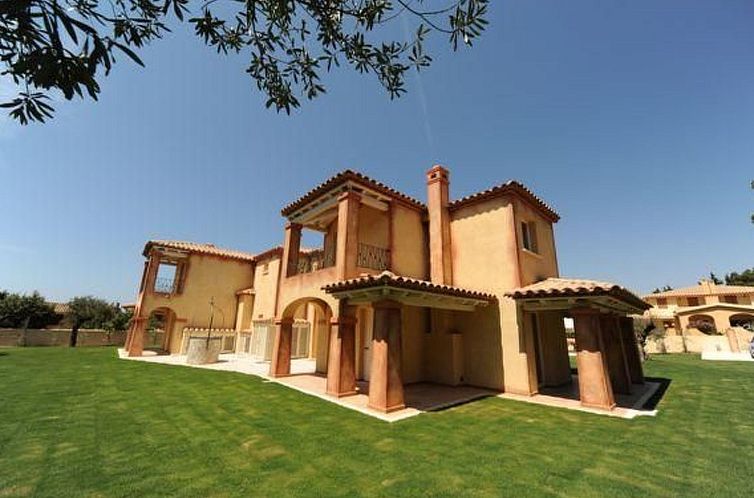 Vakantiehuis 'Villa West' mit Balkon