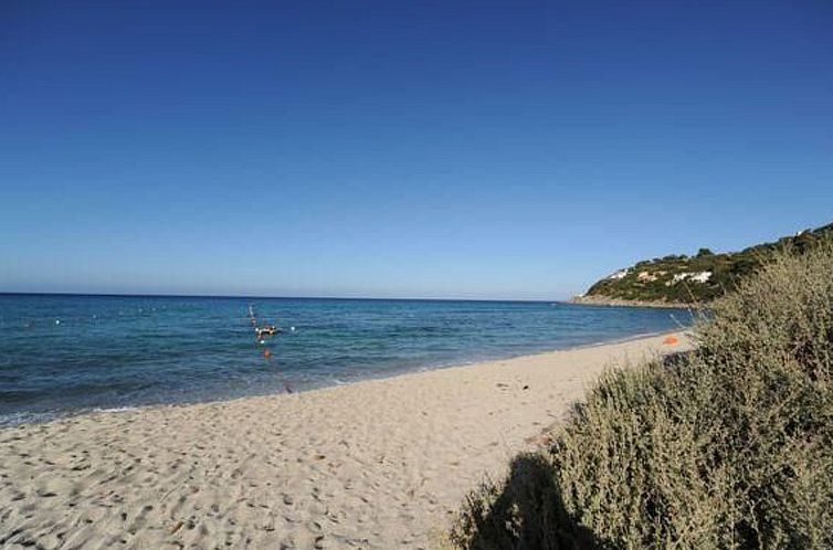 Vakantiehuis 'Villa West' mit Balkon