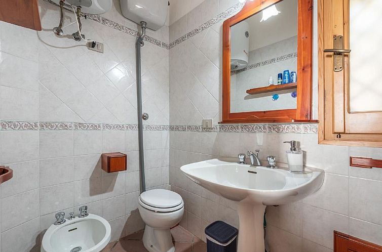 Appartement Wohnung in Torre Delle Stelle mit Terrasse und G