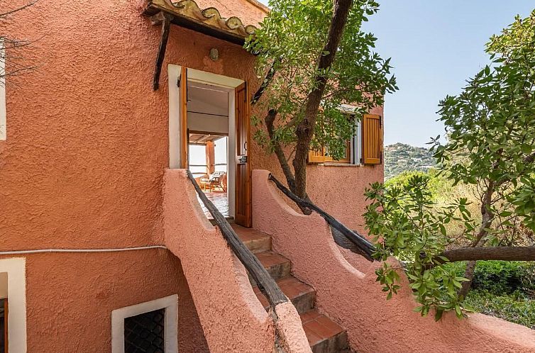 Appartement Wohnung in Torre Delle Stelle mit Terrasse und G