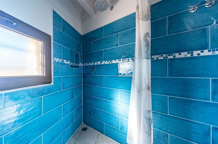 Vakantiehuis Schöne moderne Villa mit privatem Pool.