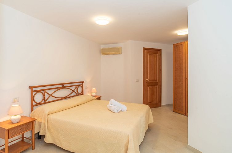 Vakantiehuis Corbezzolo 7 - Vista Village