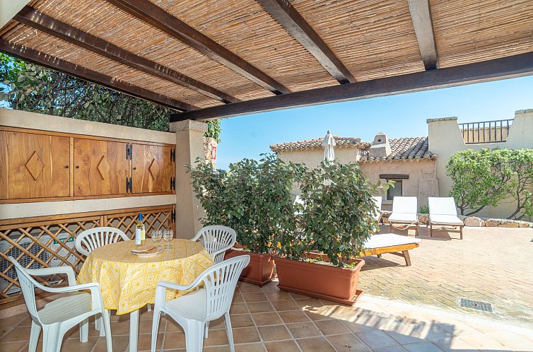 Vakantiehuis Corbezzolo 7 - Vista Village