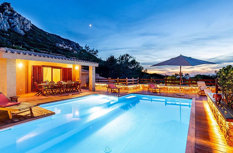 Vakantiehuis für 2 Personen und 4 Kinder in Costa Paradiso