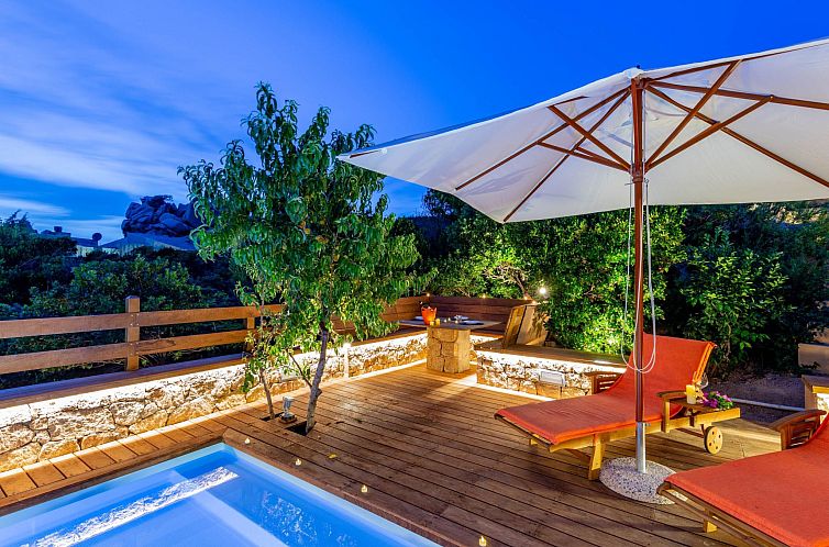 Vakantiehuis Suite Rosa 7 mit privatem Pool