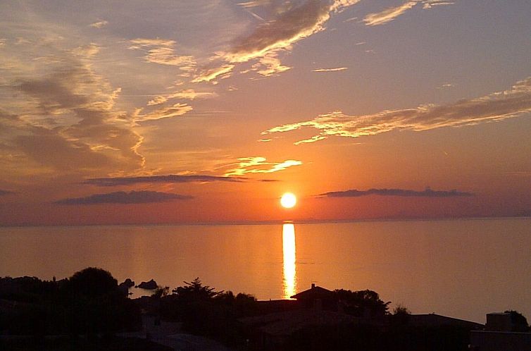 Appartement Villetta Corallo mit Aussicht und wenige Meter v