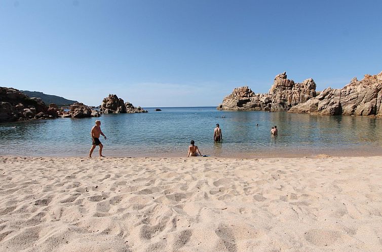 Vakantiehuis in Costa Paradiso mit Terrasse und Grill