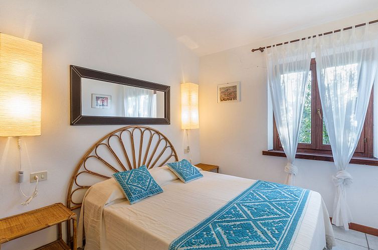 Vakantiehuis in Costa Paradiso mit Terrasse und Grill