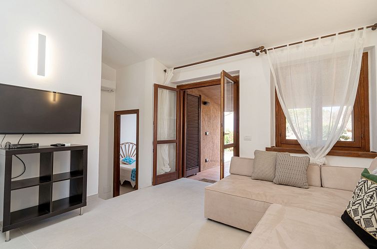 Vakantiehuis für zwei Personen mit Pool und Sonnenterrasse 