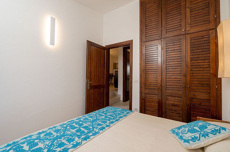 Vakantiehuis für zwei Personen mit Pool und Sonnenterrasse 