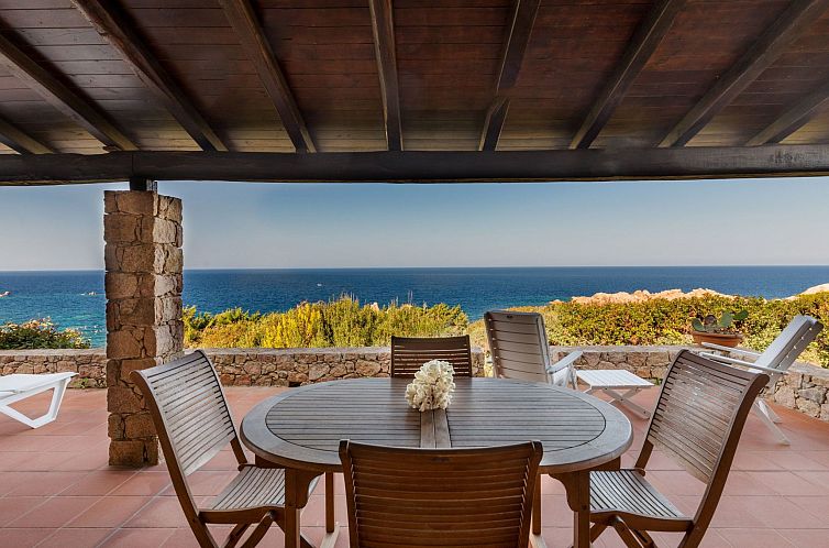 Guest house 0937629 - Apartment Sardinia - Appartement Wohnung 'Ambra' mit Terrasse