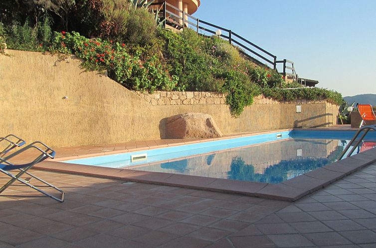 Appartement Villini Lu Ciuoni außergewöhnlichen Meerblick.