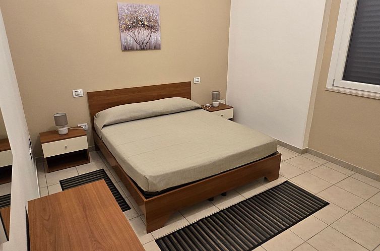 Appartement Miky's Home mit Patio und Veranda mit Innenhof