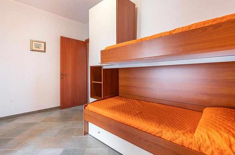 Appartement Haus mit Panoramablick in Chia in natürlicher U