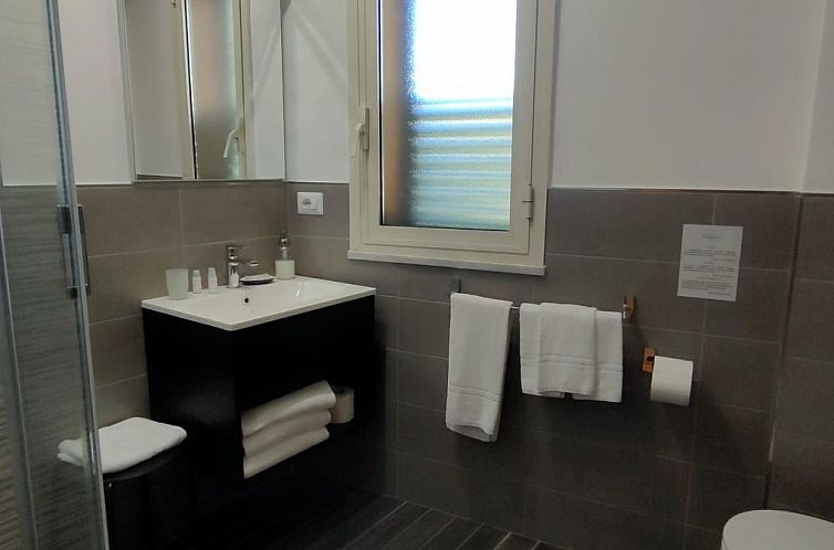 Appartement Wohnung für 6 Personen, mit großer Terrasse un