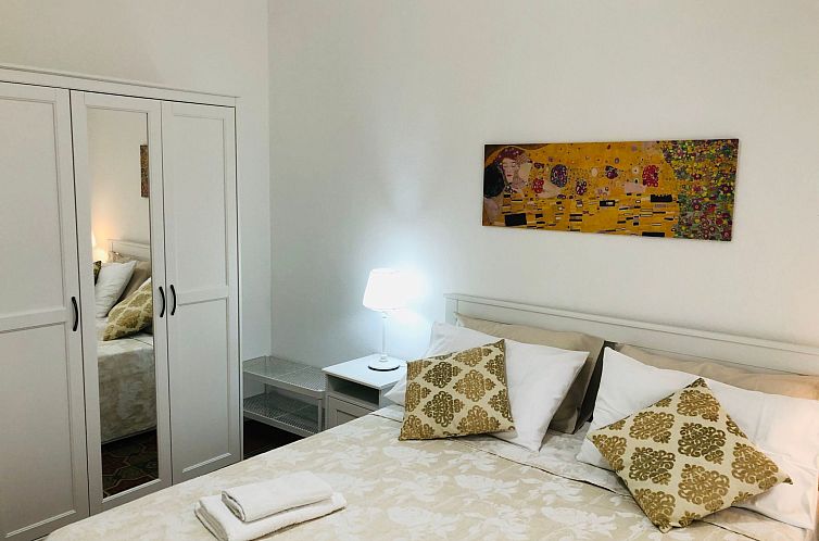 Appartement Wohnung im Zentrum mit Balkon, in der Nähe des 
