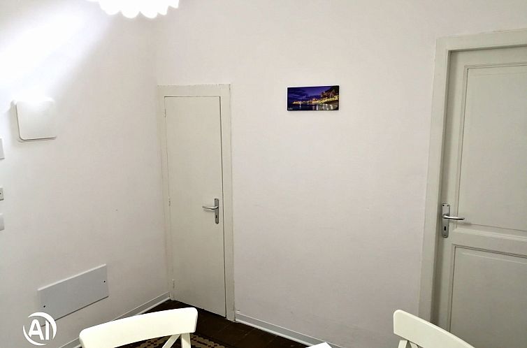 Appartement Wohnung im Zentrum mit Balkon, in der Nähe des 