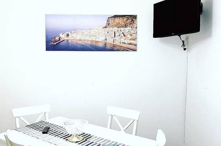 Appartement Wohnung im Zentrum mit Balkon, in der Nähe des 