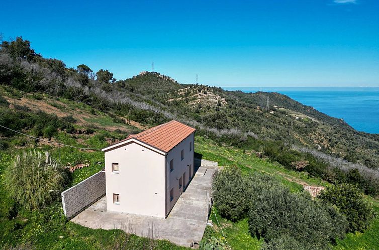 Vrijstaande woning in Cefalu