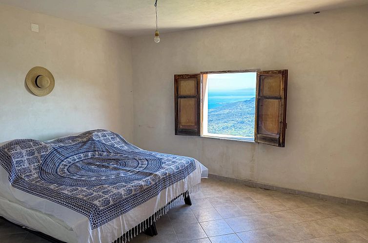 Vrijstaande woning in Cefalu