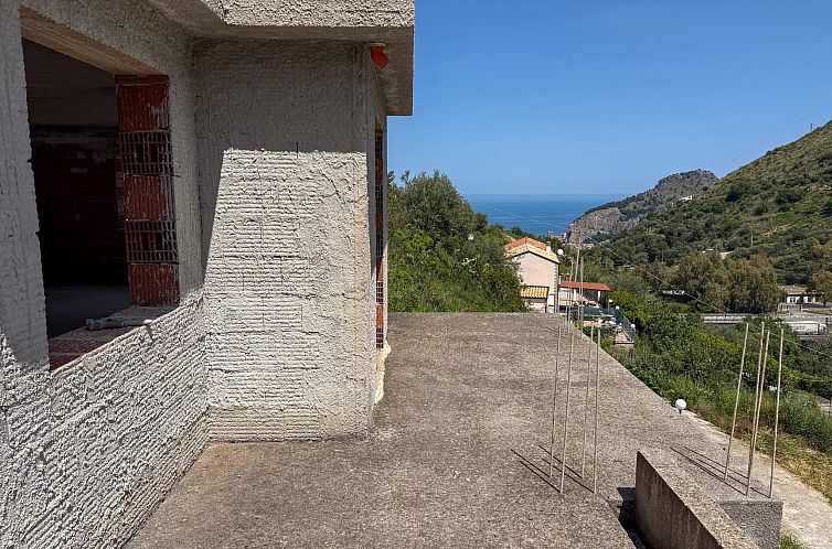 Vrijstaande woning in Cefalu