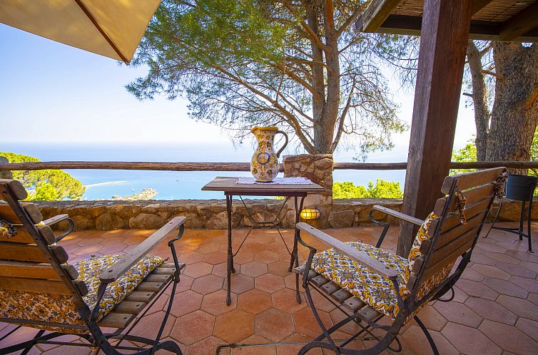 Vrijstaande woning in Cefalu