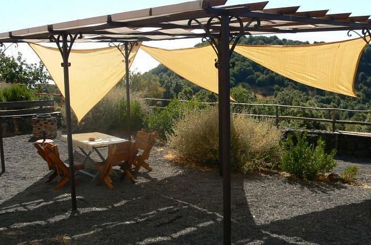 Vakantiehuis Casa Etnea" mit Terrasse