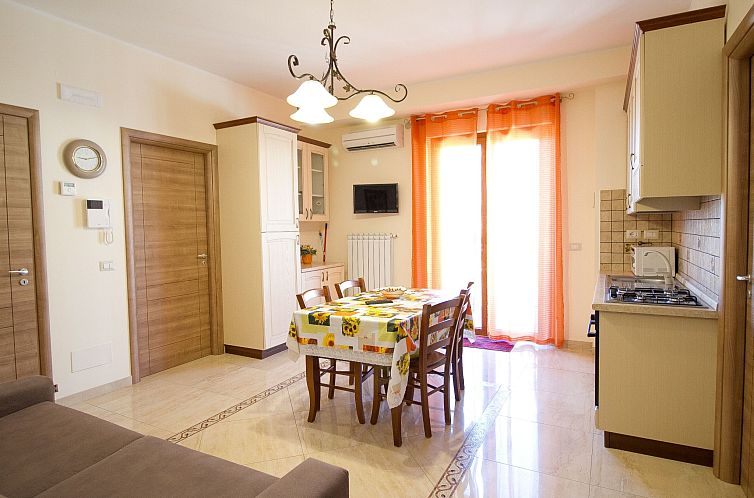 Appartement Appartement in Trecastagni mit Terrasse