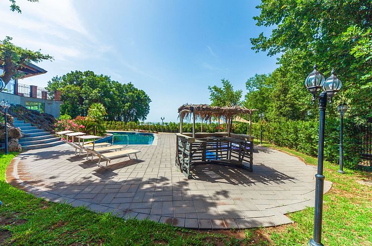 Vakantiehuis Ferienvilla mit privatem Pool