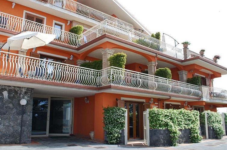Appartement Wohnung in Trecastagni mit Terrasse