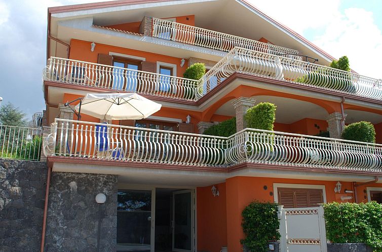 Appartement Wohnung in Trecastagni mit Terrasse