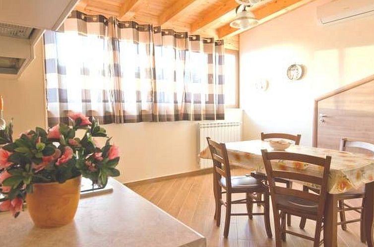 Appartement Wohnung in Trecastagni mit Terrasse