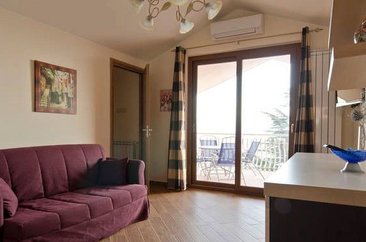 Appartement Wohnung in Trecastagni mit Terrasse