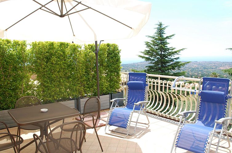 Appartement Wohnung in Trecastagni mit Terrasse