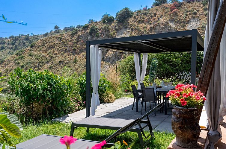 Vakantiehuis Feiertageora - Graziellas Garten - Villetta