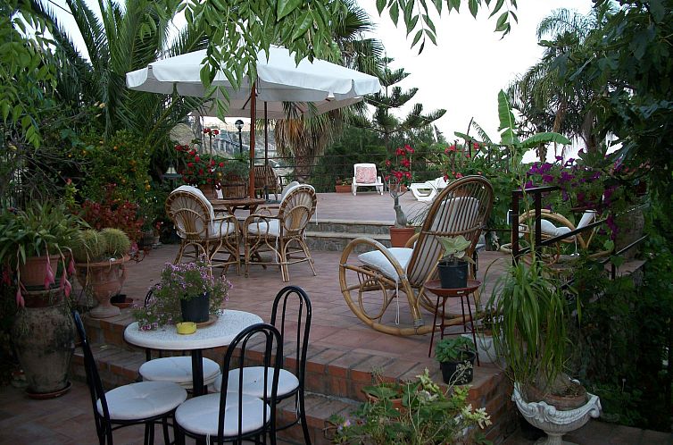 Vakantiehuis Feiertageora - Graziella's Garten - Atelier