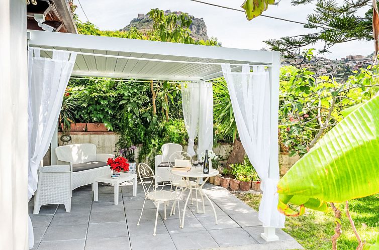 Vakantiehuis Feiertageora - Graziella's Garten - Atelier