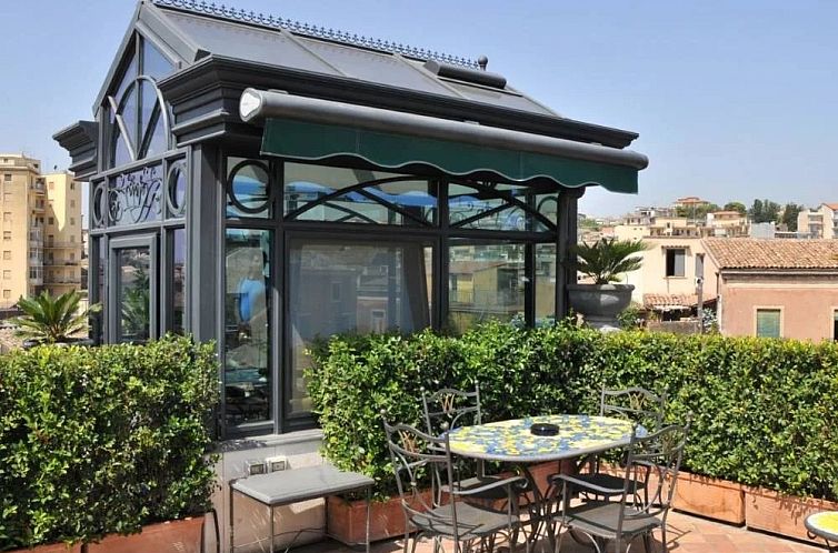 Vrijstaande woning in Acireale