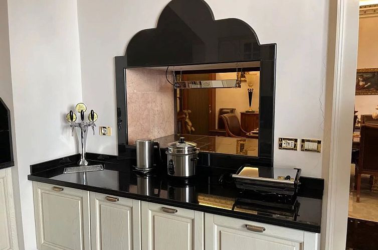 Vrijstaande woning in Acireale