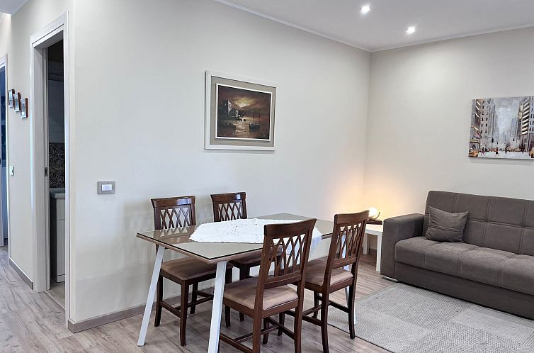 Appartement Rsm-Wohnung mit Gemeinschaftspool