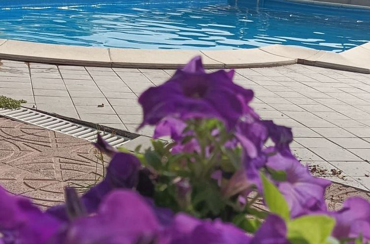 Appartement Rsm-Wohnung mit Gemeinschaftspool