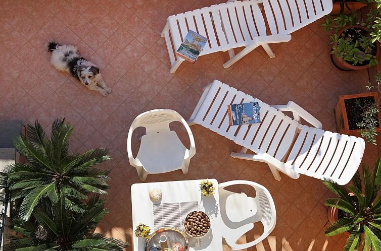 Appartement Wunderschöne Ferienwohnung in Stazzo mit Privat