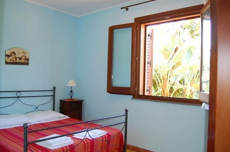 Appartement Zweizimmerwohnung 1 mit Terrasse, Gemeinschaftsp