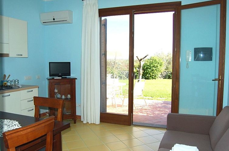 Appartement Zweizimmerwohnung 1 mit Terrasse, Gemeinschaftsp