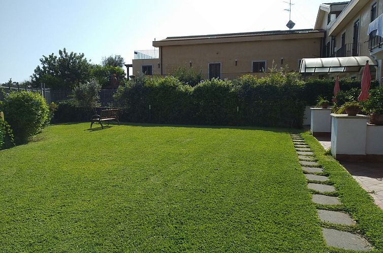 Appartement Zweizimmerwohnung 1 mit Terrasse, Gemeinschaftsp