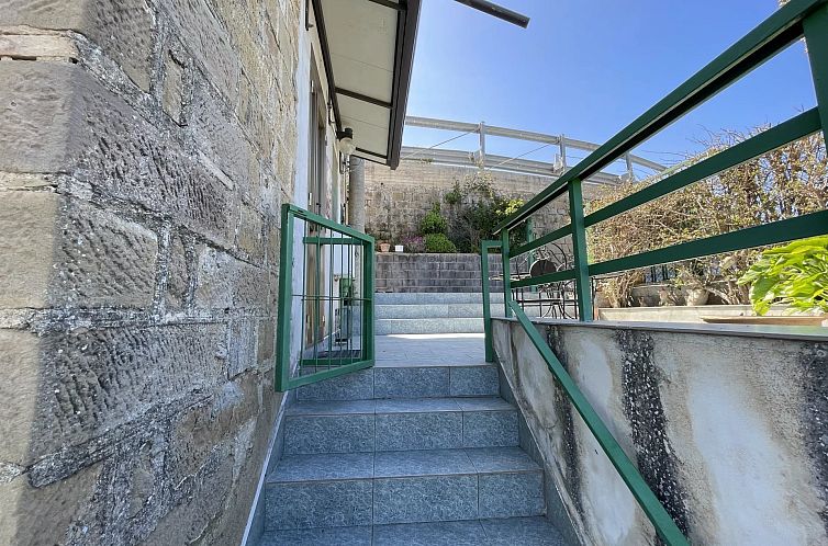 Appartement in Reitano